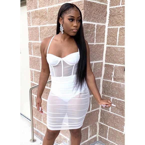 Mesh Dress - Picture 4 of 7